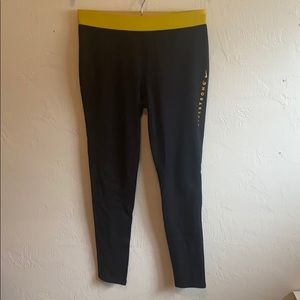 Nike Livestrong Leggings